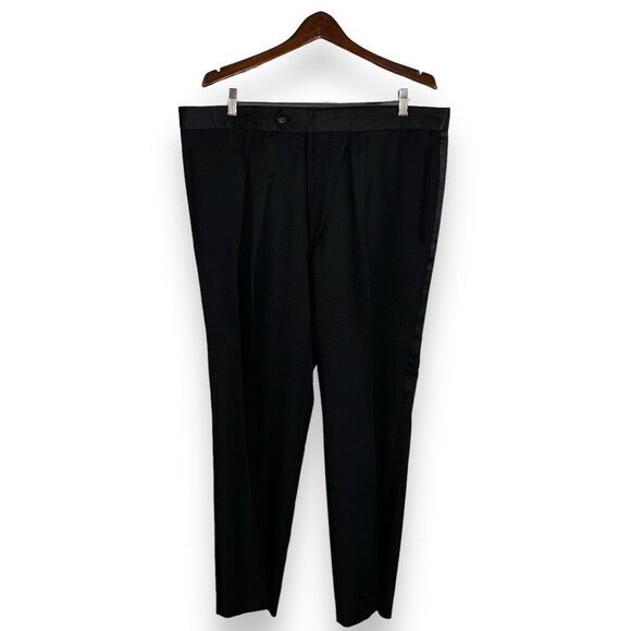 Hugo Boss Made in USA 2 Piece Tuxedo Suit Size 46R - Picture 9 of 13